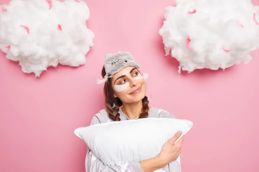 Uyumadan Önce 3 Adımda Cilt Bakımı